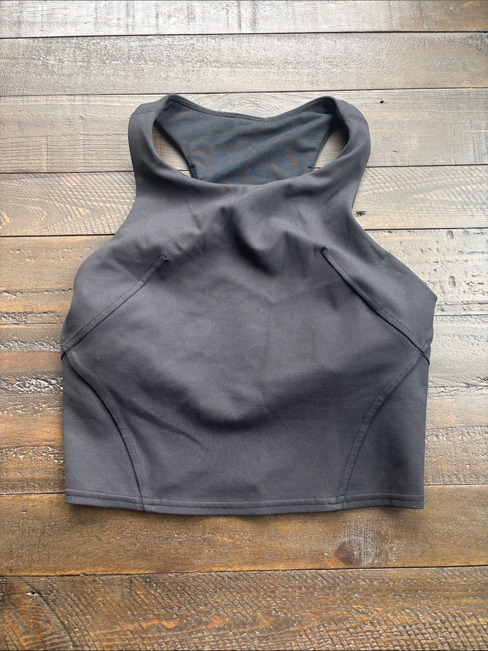 Black Lululemon invigorate train bra size 2